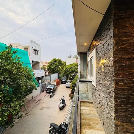 Home Escape 3Bhk Luxury Duplex, Vijay Nagar-2